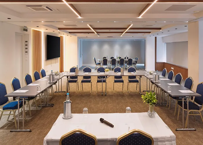 Pefkos City Hotel
